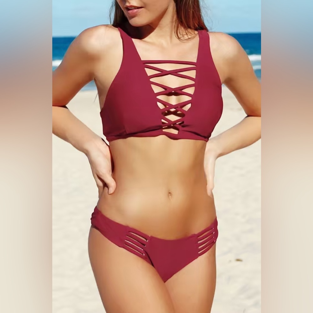 Cupshe - Lingering Farewell Lace Up Bikini Set in Berry - size xxl